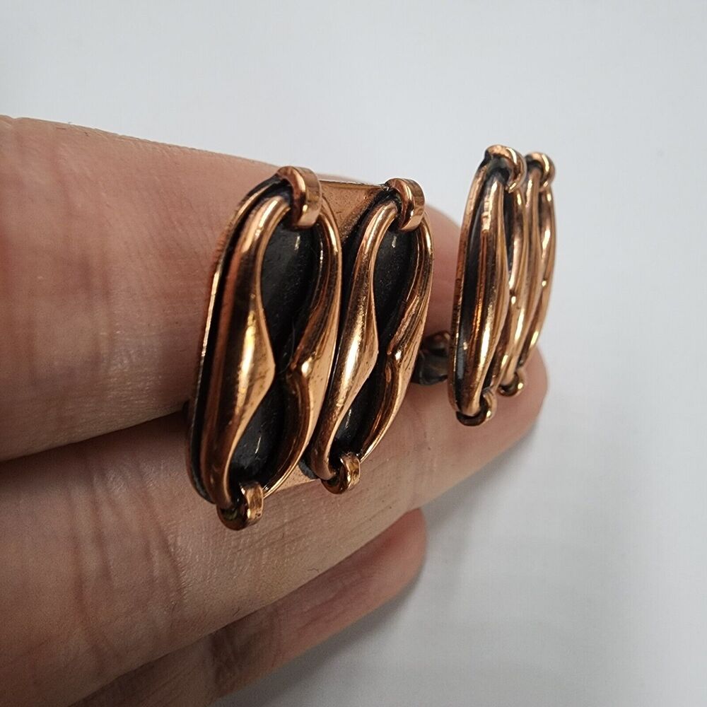 Vintage 1950s Renoir MCM "Espana" Solid Copper Clip On Earrings Square Shape - Picture 3 of 7